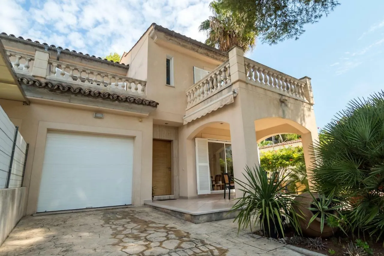 Villa Tamarells With Garden Next To Alcudia Beach Port de Alcudia  Holiday home Port de Alcudia (Mallorca)