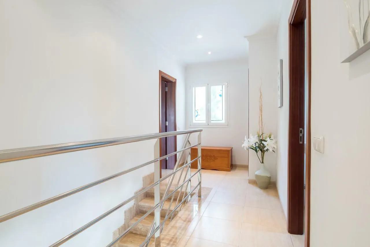 بورت ذالكوذيا Villa Tamarells With Garden Next To Alcudia Beach 0*, بورت ذالكوذيا إسبانيا