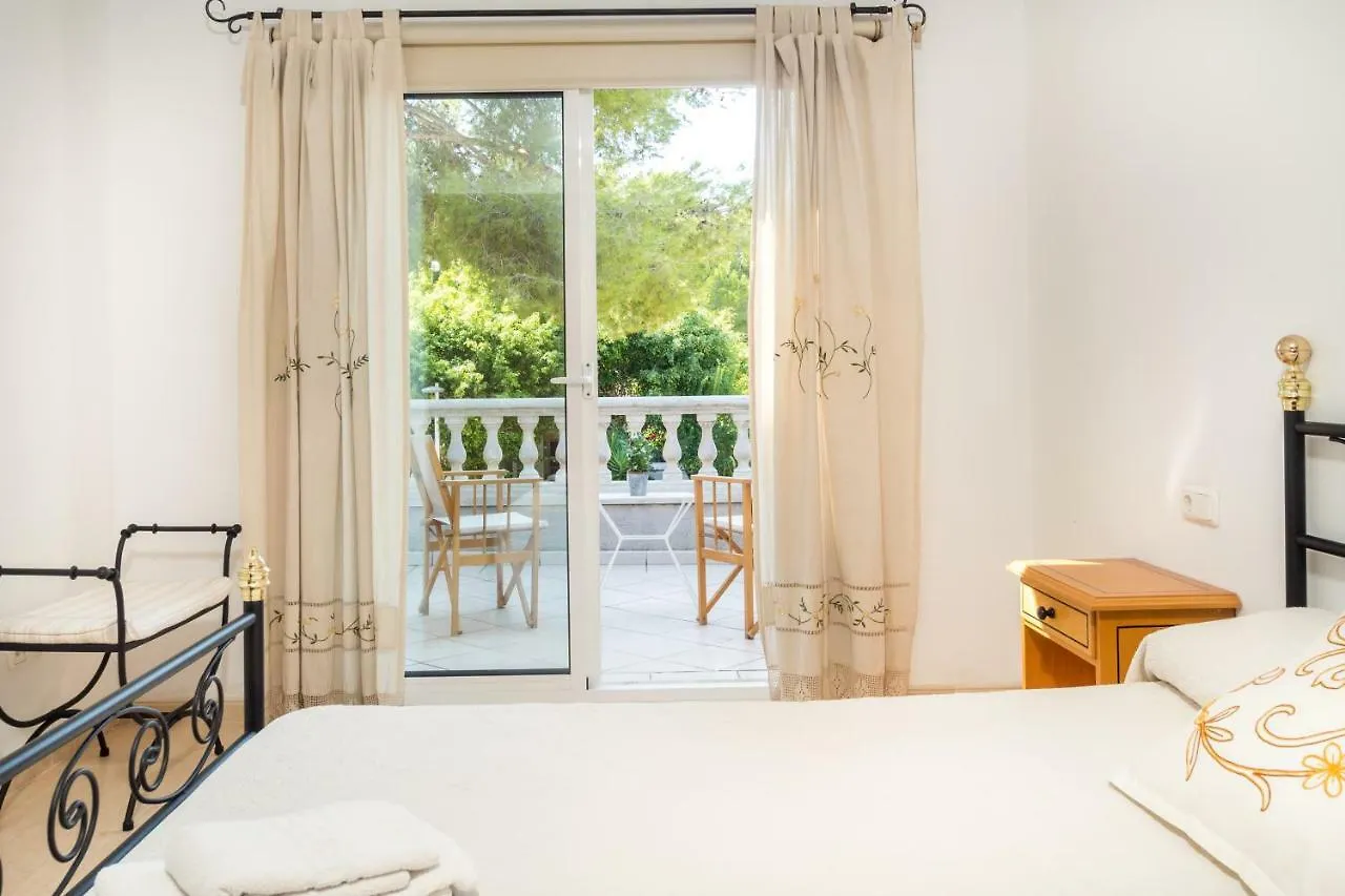 Holiday home Villa Tamarells With Garden Next To Alcudia Beach Port de Alcudia  Spain